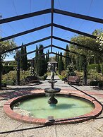 Bay City Motor Lodge