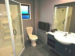 Bay City Motor Lodge