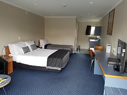 Bay City Motor Lodge