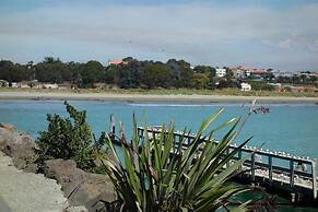 Bay City Motor Lodge