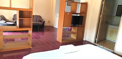 Walking Street Hostel by New Wave - Adults Only