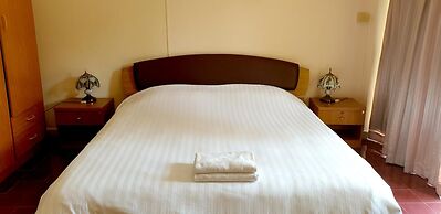 Walking Street Hostel by New Wave - Adults Only