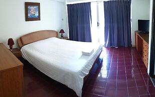 Walking Street Hostel by New Wave - Adults Only