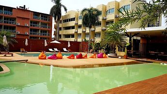 Walking Street Hostel by New Wave - Adults Only