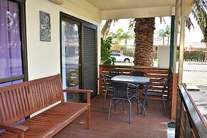 Sussex Palms Holiday Park