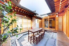 Open Real Luxury Korean Hanok