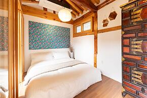 Open Real Luxury Korean Hanok