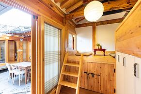 Open Real Luxury Korean Hanok