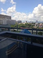 Cubao ManhattanHeights Unit 5H Tower C