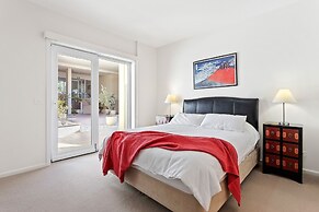 Southbound Escape at the Wharf