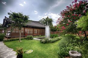 Hanok Hotel Dong Nak Won