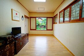 Hanok Hotel Dong Nak Won
