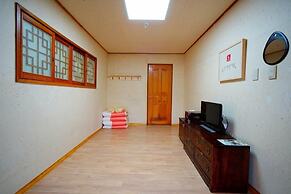 Hanok Hotel Dong Nak Won