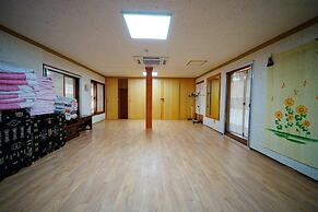 Hanok Hotel Dong Nak Won