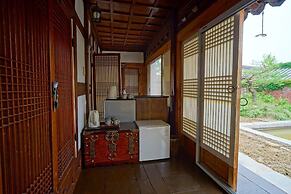 Hanok Hotel Dong Nak Won