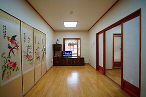 Hanok Hotel Dong Nak Won