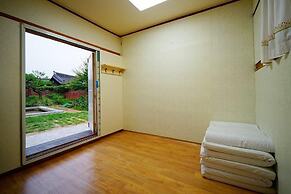Hanok Hotel Dong Nak Won
