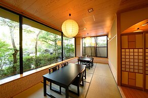 Yufuin Onsen Ryokan Mebaeso