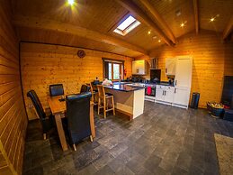 New Forest Lodges