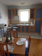 Apartments Dunja Malinska