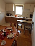 Apartments Dunja Malinska