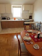 Apartments Dunja Malinska