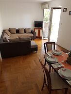 Apartments Dunja Malinska