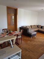 Apartments Dunja Malinska