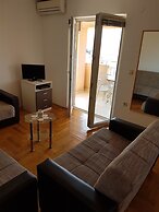 Apartments Dunja Malinska