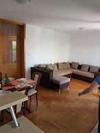 Apartments Dunja Malinska