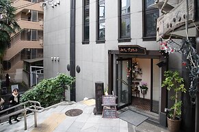 bnb+ Secret Base Mejiro - Hostel