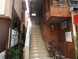 bnb+ Secret Base Mejiro - Hostel