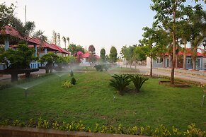 Ven Song Riverside Hotel