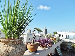 Super Central Stunning Roof 2BR Apt