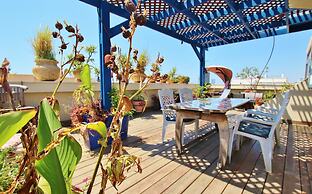 Super Central Stunning Roof 2BR Apt