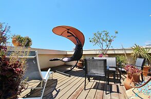 Super Central Stunning Roof 2BR Apt