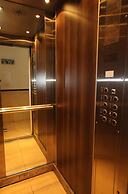 Designer Apt Great Location Hilton beach