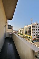 Designer Apt Great Location Hilton beach