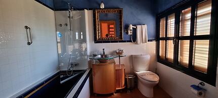 Hotel Sara De Ur