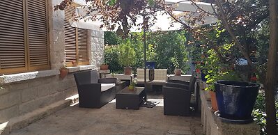 Hotel Sara De Ur