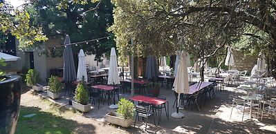 Hotel Sara De Ur