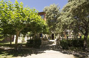 Hotel Sara De Ur