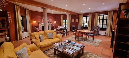 Hotel Sara De Ur