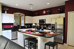 Lake Berkley - 7 Bed 5 Baths Villa