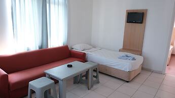 Lale Apart