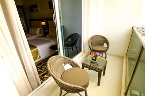 Al Murooj Grand Hotel