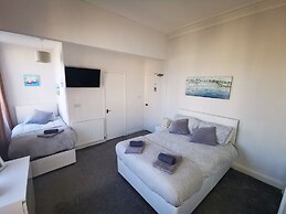 The Thoresby Guest House Scarborough