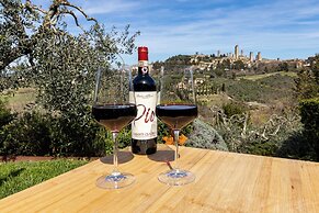 B & B La Cornice - Gina Room With Bathroom and Private Terrace