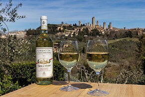 B & B La Cornice - Gina Room With Bathroom and Private Terrace