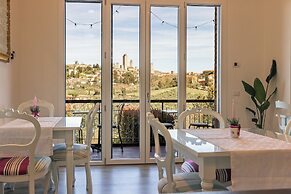 B & B La Cornice - Gina Room With Bathroom and Private Terrace